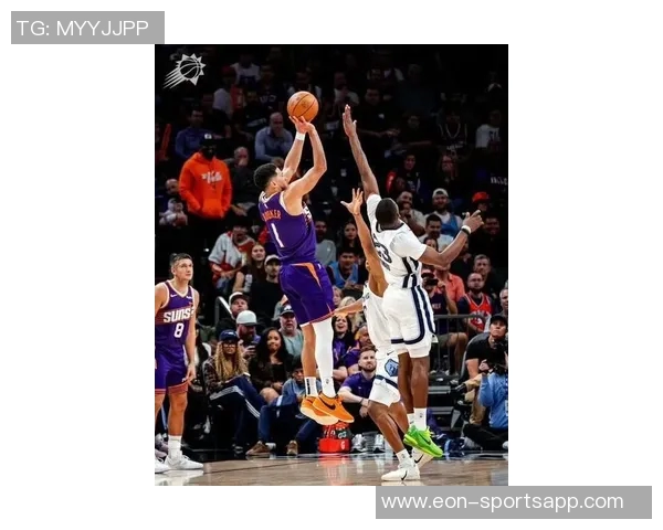 布克谈雷霆防守风格:侵略性强却不在投篮时犯规 布克谈雷霆防守风格:侵略性强却不在投篮时犯规